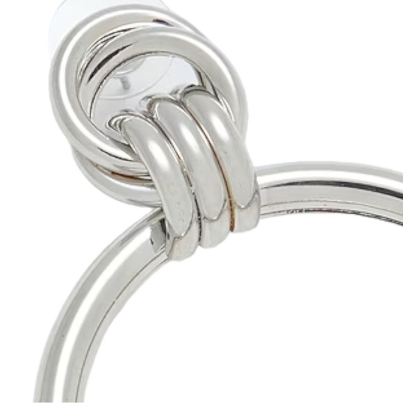 HOOP EARRINGS Metal earrings with round pendant Silver - Picture 7 of 8